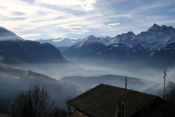 Rhone River Valley View from LAbri 600x400